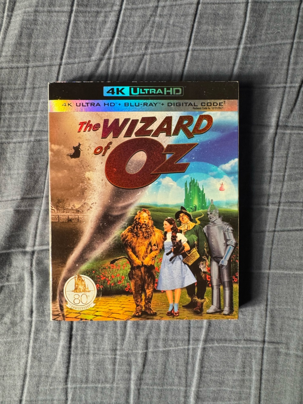The Wizard of Oz 4K Ultra HD Blu-ray - Colorful Cover Art